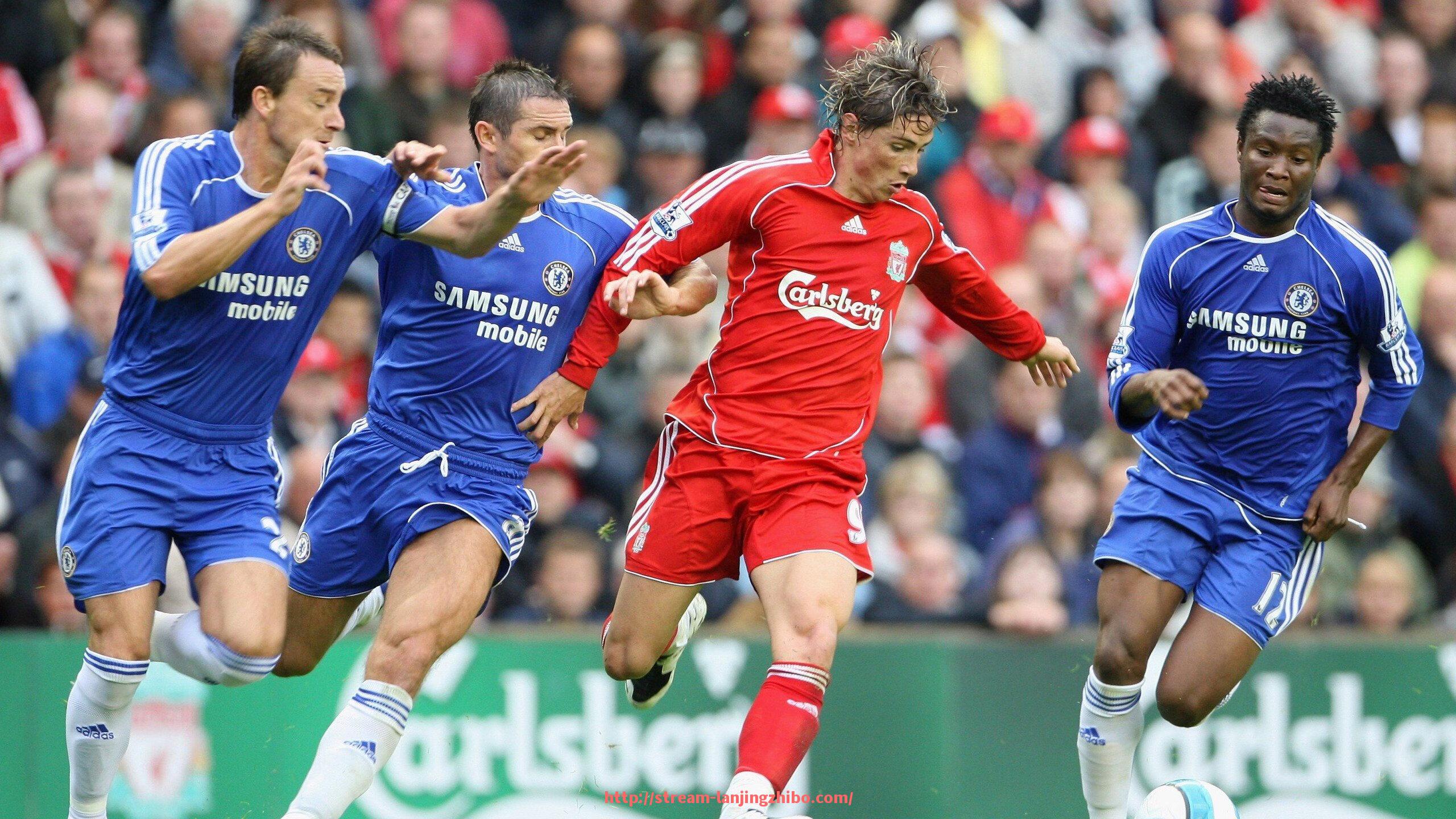 蓝鲸体育直播-球迷专属纪念：世俱杯观赛定制好礼盘点